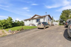 207 7 Avenue Paradise Hill, SK S0M 2G0