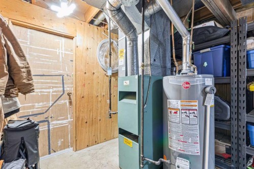207 7 Avenue, Paradise Hill, SK 
