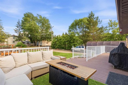 207 7 Avenue, Paradise Hill, SK 