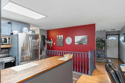 207 7 Avenue, Paradise Hill, SK 