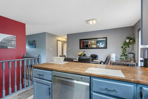 207 7 Avenue, Paradise Hill, SK 