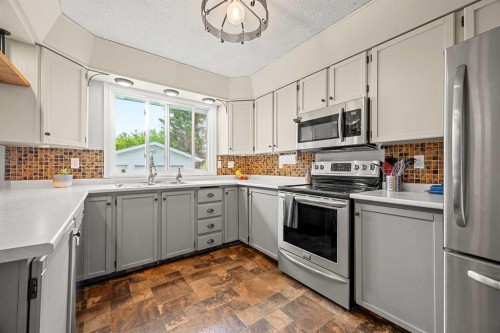 4703 29 Street, Lloydminster, SK 