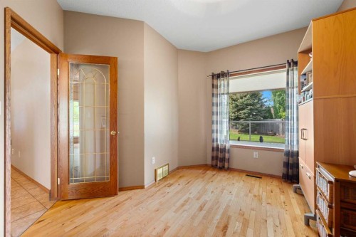 2204 59A Avenue Close, Lloydminster, AB - Indoor Photo Showing Other Room