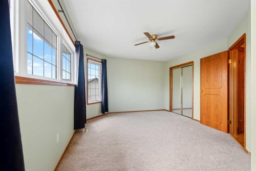 2204 59A Avenue Close, Lloydminster, AB - Indoor Photo Showing Other Room