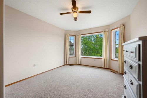 2204 59A Avenue Close, Lloydminster, AB - Indoor Photo Showing Other Room