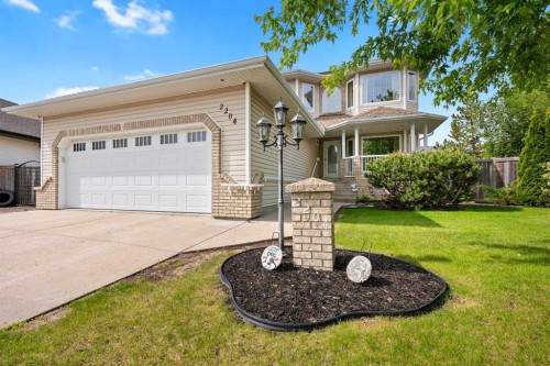 2204 59A Avenue Close, Lloydminster, AB - Outdoor