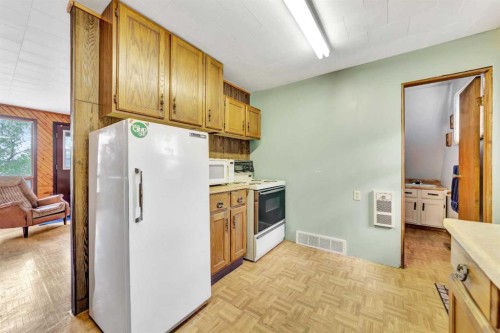 113 2 Avenue, Loon Lake, SK 