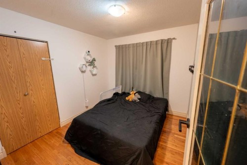 1022 10 Avenue, Wainwright, AB 