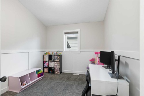 33-2715 73 Avenue, Lloydminster, AB - Indoor Photo Showing Other Room