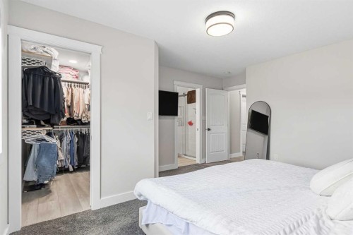 33-2715 73 Avenue, Lloydminster, AB - Indoor Photo Showing Bedroom