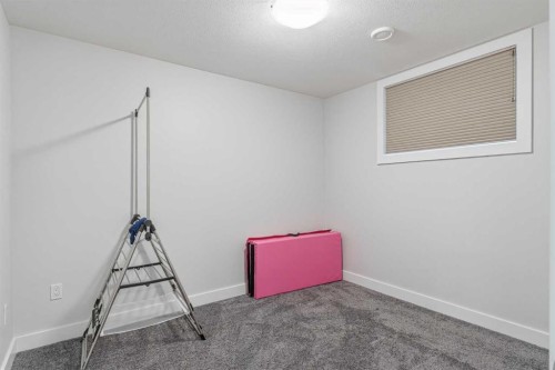 33-2715 73 Avenue, Lloydminster, AB - Indoor Photo Showing Other Room