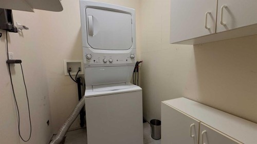 1110 4Th Avenue, Wainwright, AB 