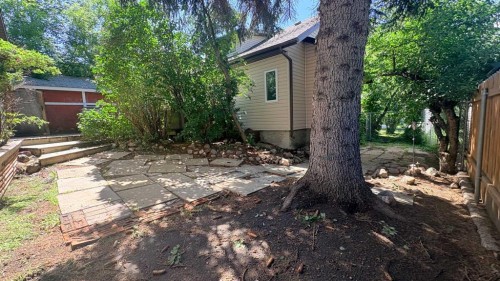 1110 4Th Avenue, Wainwright, AB 