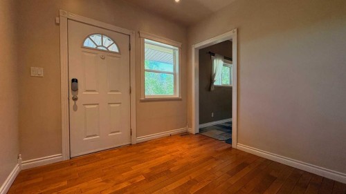 1110 4Th Avenue, Wainwright, AB 