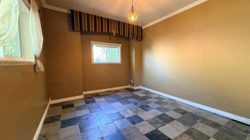 1110 4Th Avenue, Wainwright, AB 