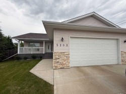 5203 64 Street Vermilion, AB T9X 1X5
