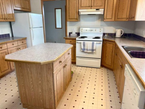 5014 45 Avenue, Vermilion, AB 