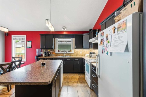 108 Walter Street, Paradise Hill, SK - Indoor Photo Showing Kitchen