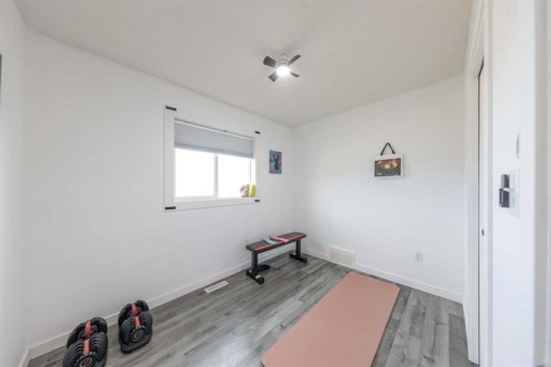 307 7 Avenue, Paradise Hill, SK - Indoor