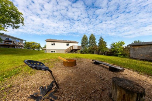 307 7 Avenue, Paradise Hill, SK - Outdoor