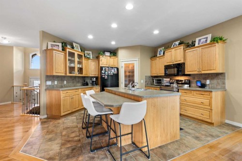 2201 59A Avenue Close, Lloydminster, AB 