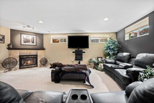2201 59A Avenue Close, Lloydminster, AB 