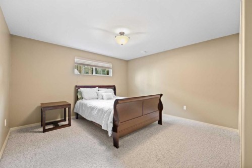 2201 59A Avenue Close, Lloydminster, AB 