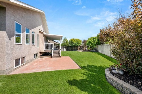 2201 59A Avenue Close, Lloydminster, AB 