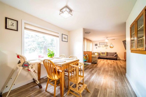 4911 51 Street, Czar, AB - Indoor Photo Showing Dining Room