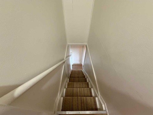 1029 8 Avenue, Wainwright, AB 