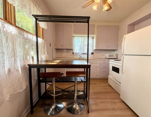 1029 8 Avenue, Wainwright, AB 