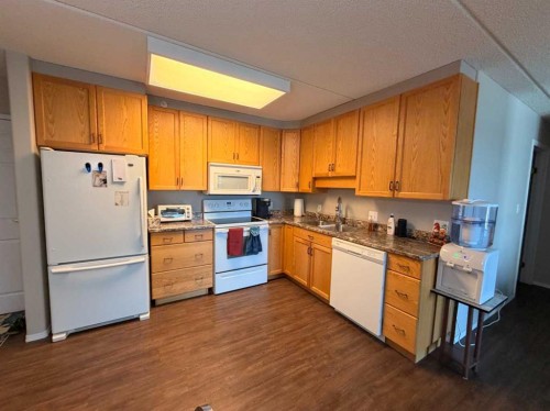 309-848 4 Avenue, Wainwright, AB 