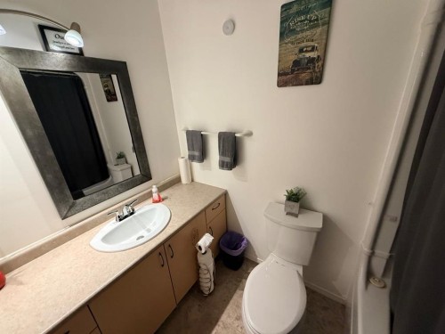 205 4 Street West, Lashburn, SK 