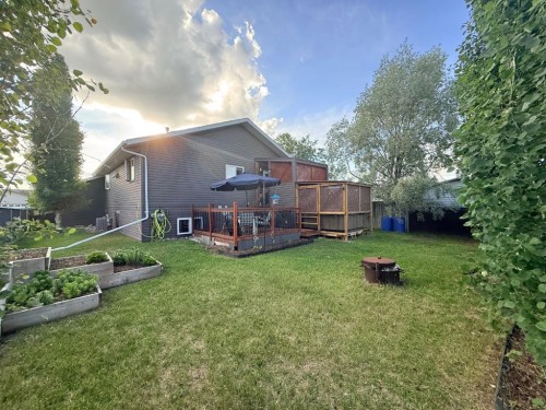 205 4 Street West, Lashburn, SK 