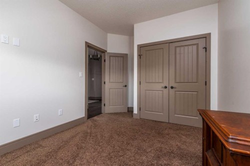 35-2715 73 Avenue, Lloydminster, AB - Indoor Photo Showing Other Room