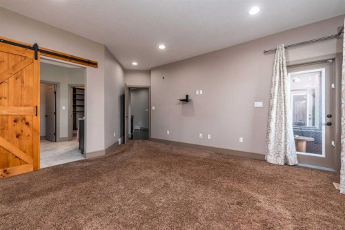 35-2715 73 Avenue, Lloydminster, AB - Indoor Photo Showing Other Room
