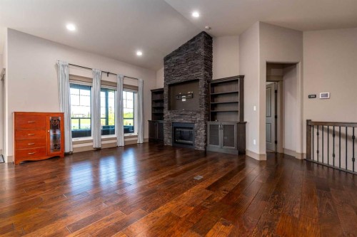 35-2715 73 Avenue, Lloydminster, AB - Indoor Photo Showing Living Room With Fireplace