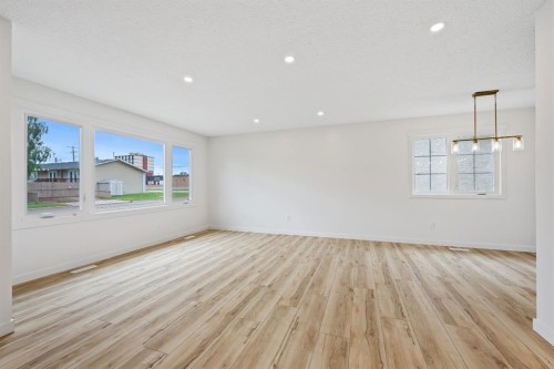 5510 45 Street, Lloydminster, AB 