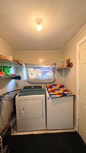 602 5 Avenue, Wainwright, AB 