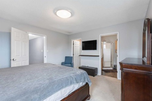 6606 34 Street, Lloydminster, AB 