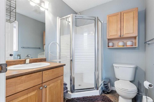 6606 34 Street, Lloydminster, AB 