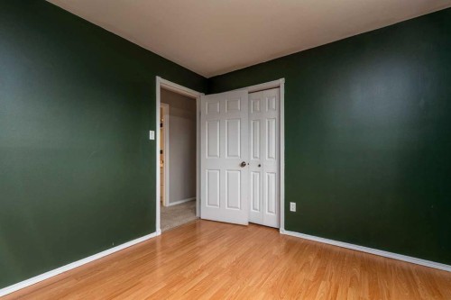 5002 53 Avenue, Kitscoty, AB 
