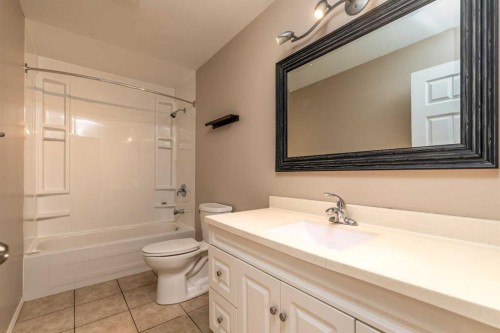 5002 53 Avenue, Kitscoty, AB 