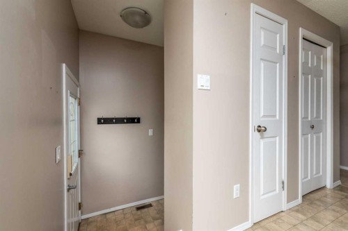 5002 53 Avenue, Kitscoty, AB 