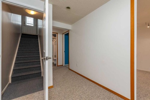 5002 53 Avenue, Kitscoty, AB 