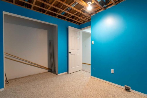 5002 53 Avenue, Kitscoty, AB 
