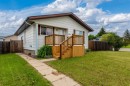 5002 53 Avenue, Kitscoty, AB 