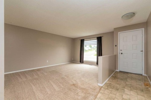 5002 53 Avenue, Kitscoty, AB 