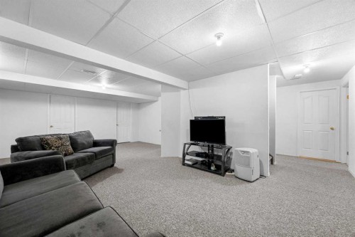 3121 45 Avenue, Lloydminster, SK 