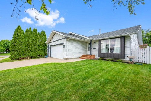 3121 45 Avenue, Lloydminster, SK 